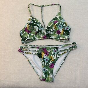 Floral Bikini Set with Strappy Details